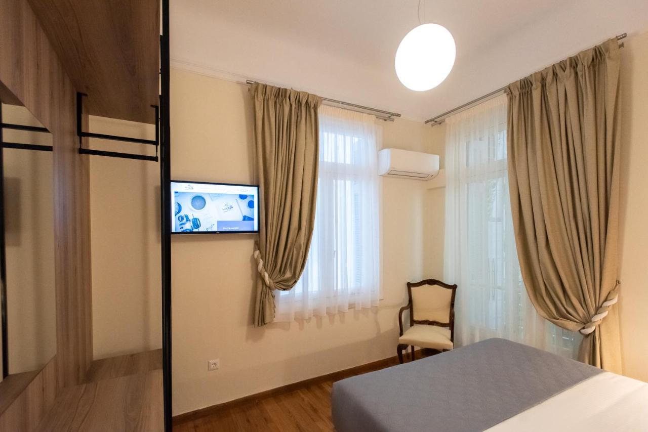 Blue Ark Lavish Sauna Suite Atenas Exterior foto